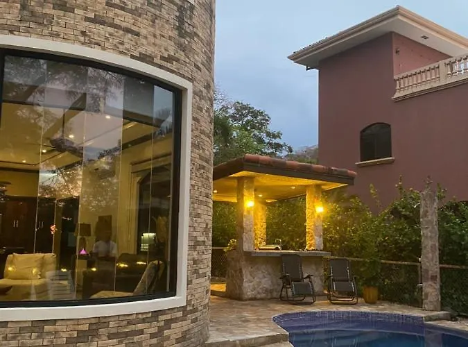 Casa Vistas Del Pacifico Bed & Breakfast *